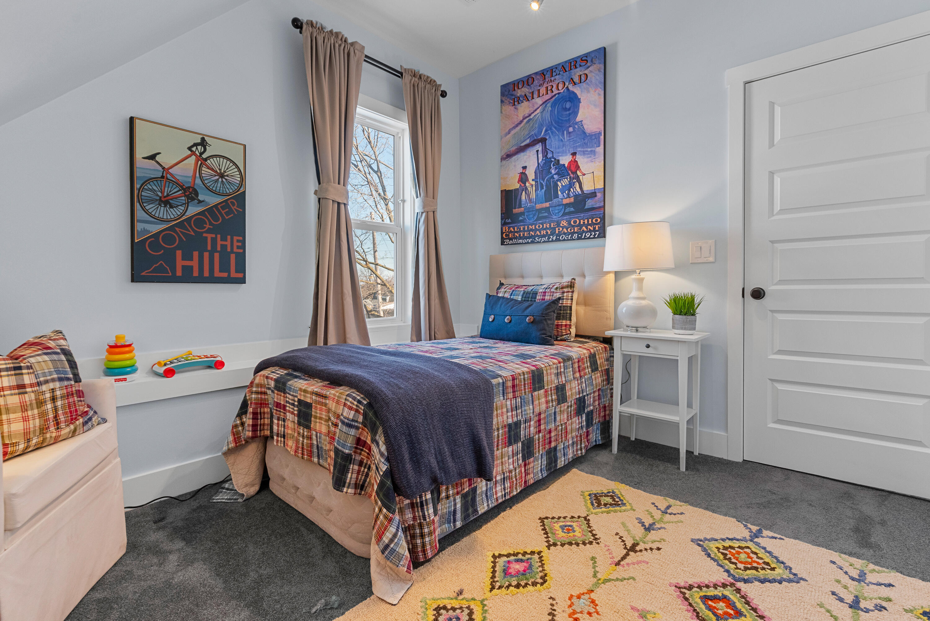 1926 East Bennett Avenue Milwaukee, WI 53207 - Photo 20 of 56 North/West Bedroom