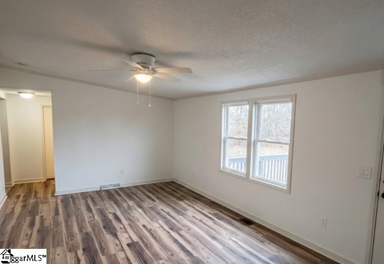 3952 Jordan Road Greer, SC 29651 - Photo 3 of 20 Gallery Image 3