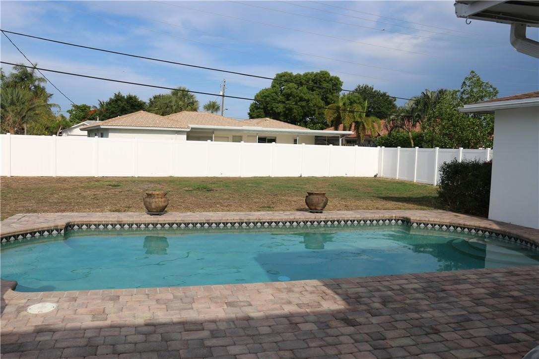 560 Northwest 12th Avenue Boca Raton, FL 33486 - Photo 4 of 33 Photo 4