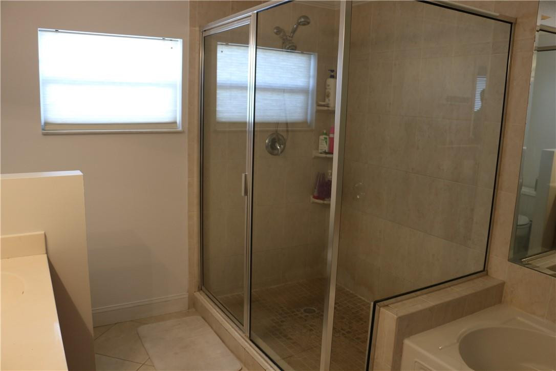 560 Northwest 12th Avenue Boca Raton, FL 33486 - Photo 7 of 33 Photo 7