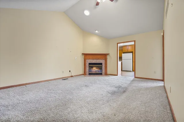 $200,000 | 2716 Westbrook Drive, Bloomington, IL 61705