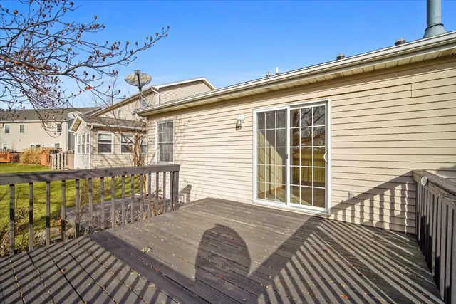 $200,000 | 2716 Westbrook Drive, Bloomington, IL 61705