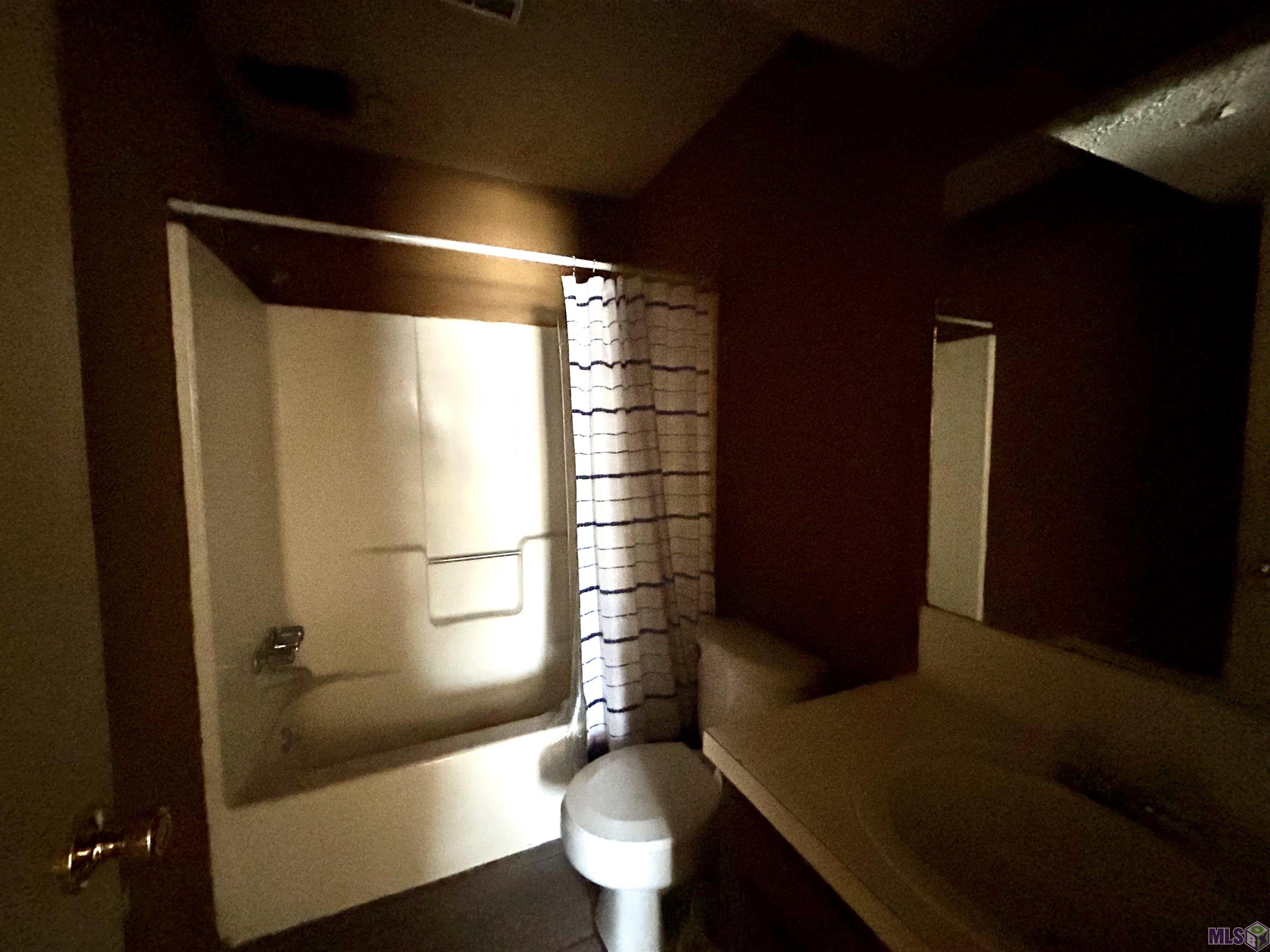 7743 Bles Avenue, Unit A Baton Rouge, LA 70810 - Photo 13 of 19