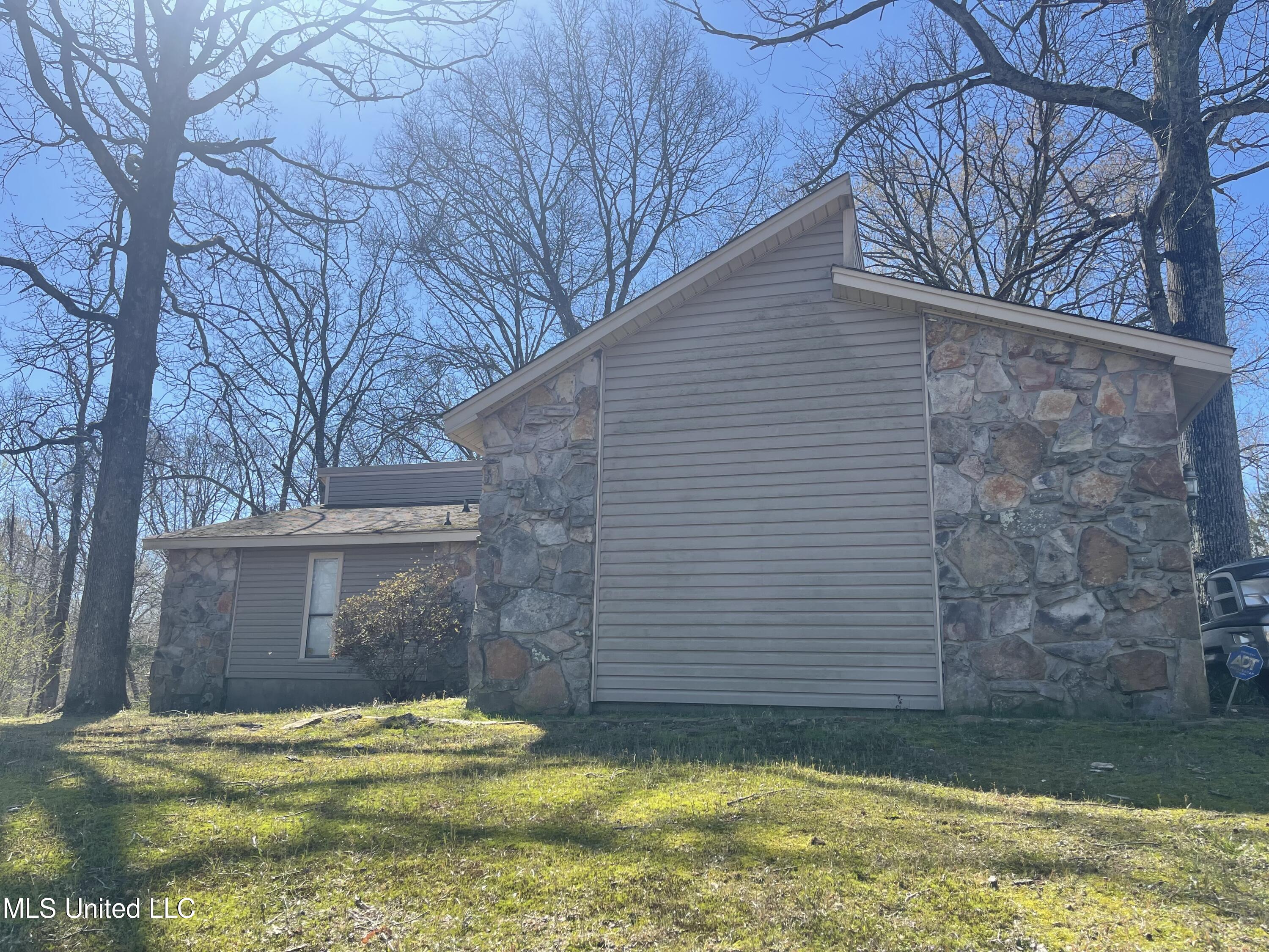 4519 Bienville Road Nesbit, MS 38651 - Photo 18 of 24 IMG-9472