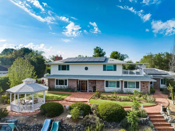 $1,299,000 | 2222 Lindsay Michelle Drive, Alpine, CA 91901