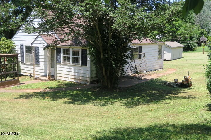 4349 Reed Road Louisville, TN 37777 - Photo 4 of 22 Gallery Image 4