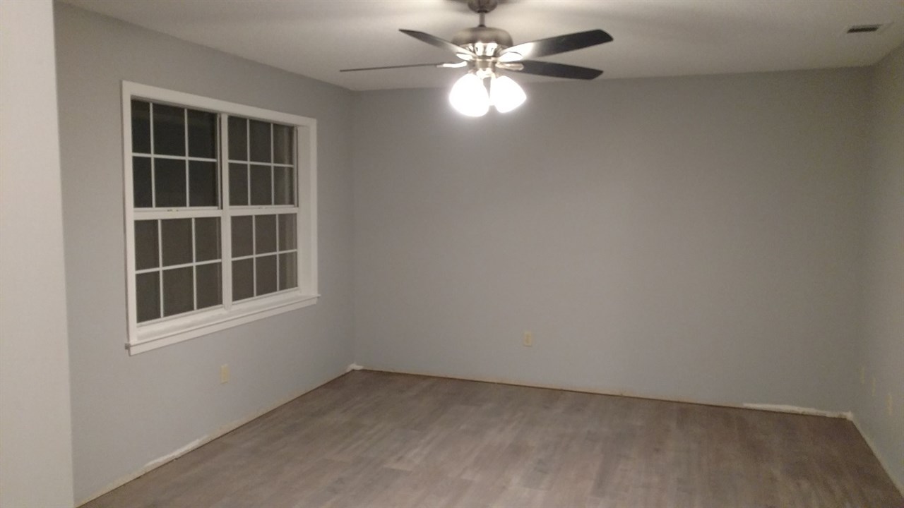 222 West Walnut Avenue Foley, AL 36535 - Photo 4 of 6
