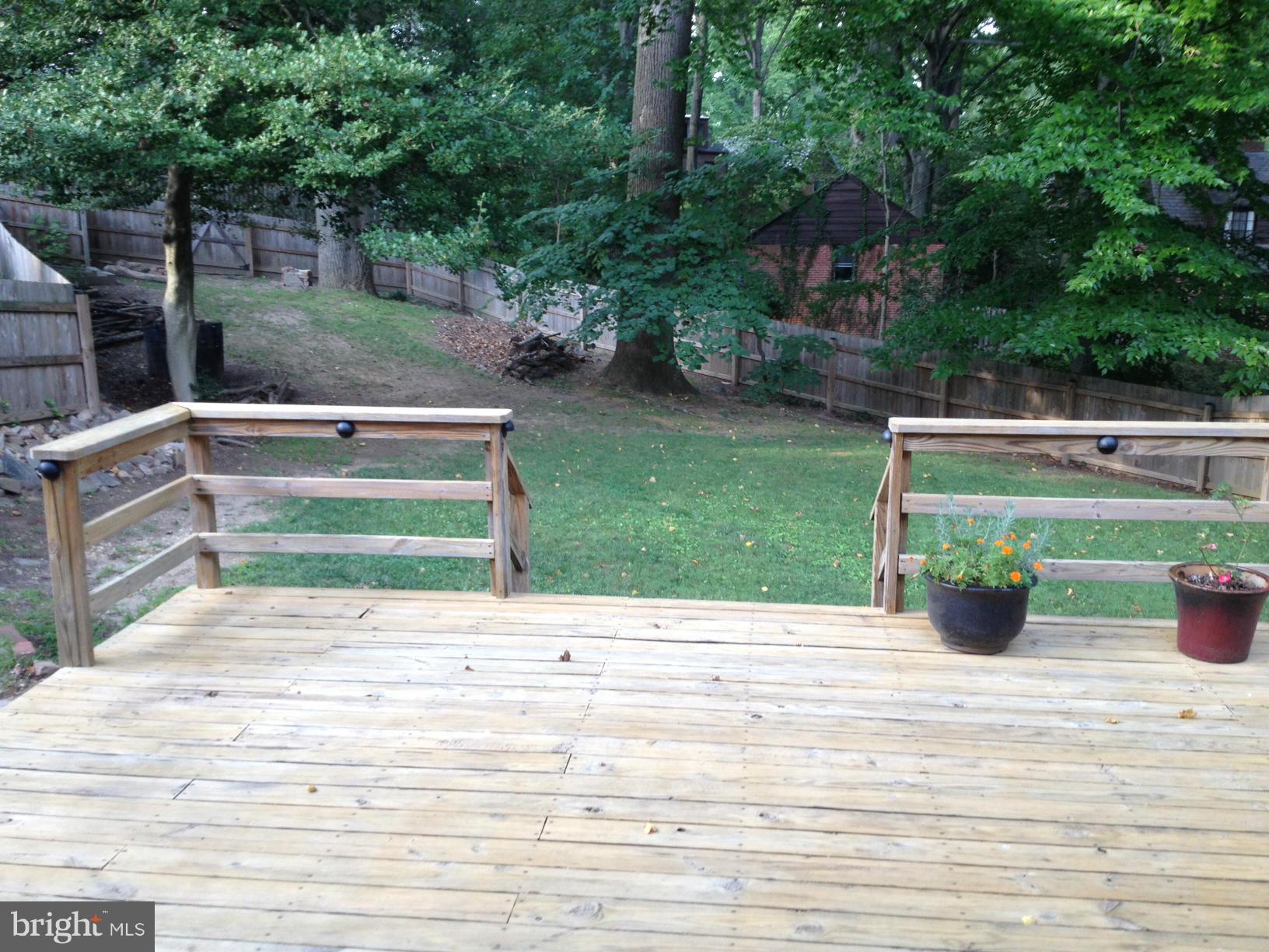 16 Sussex Road Silver Spring, MD 20910 - Photo 9 of 25 a view of outdoor space yard and deck