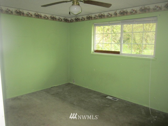 7744 Russell Road Concrete, WA 98237 - Photo 7 of 15 Gallery Image 7