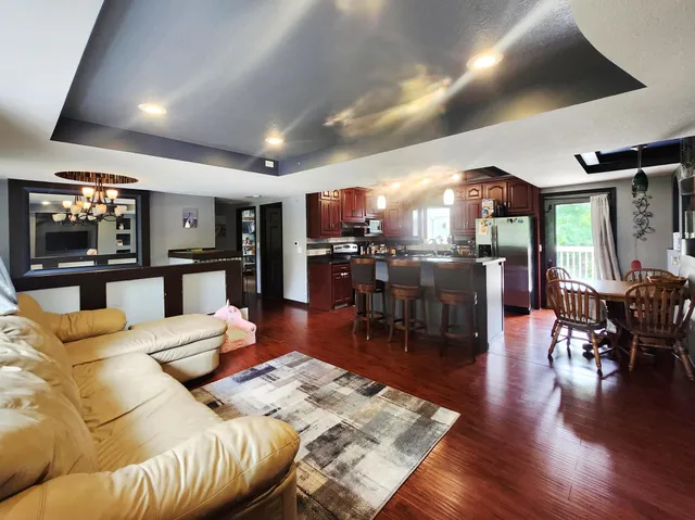 $317,000 | 306 Parkview Curve, Zumbrota, MN 55992