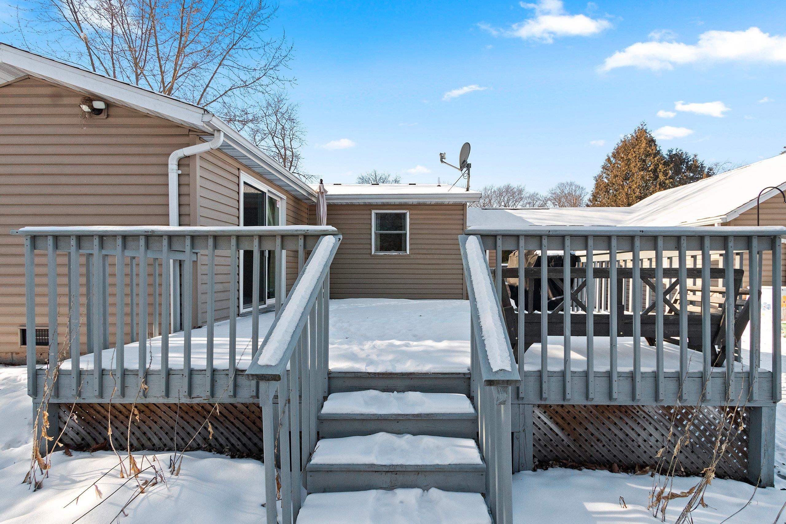 1109 South 6th Street De Pere, WI 54115 - Photo 28 of 77