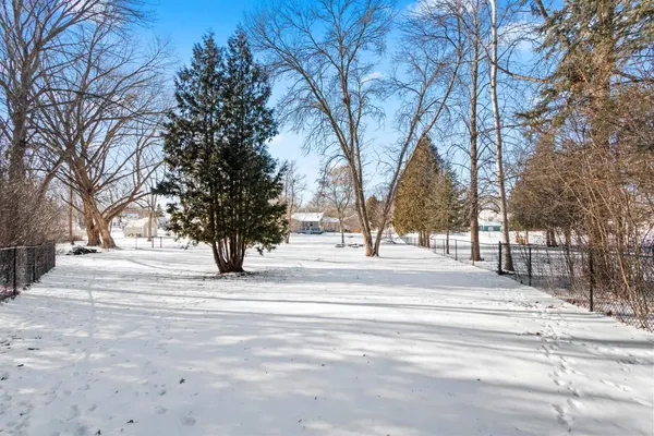 $279,900 | 1109 South 6th Street, De Pere, WI 54115