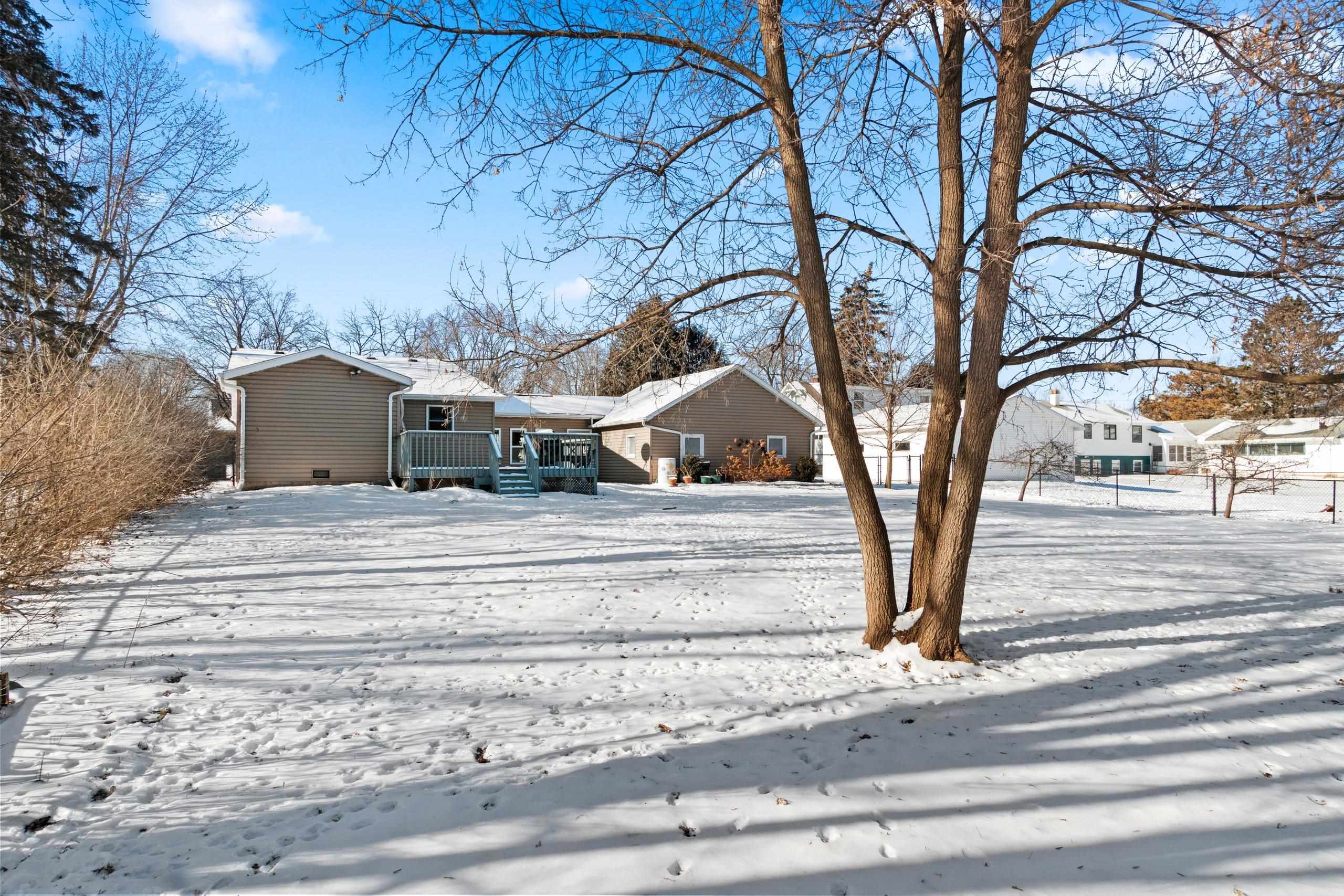 1109 South 6th Street De Pere, WI 54115 - Photo 39 of 77