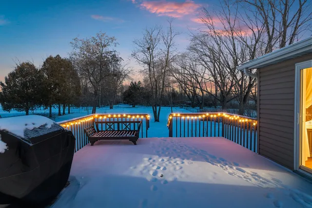 $279,900 | 1109 South 6th Street, De Pere, WI 54115