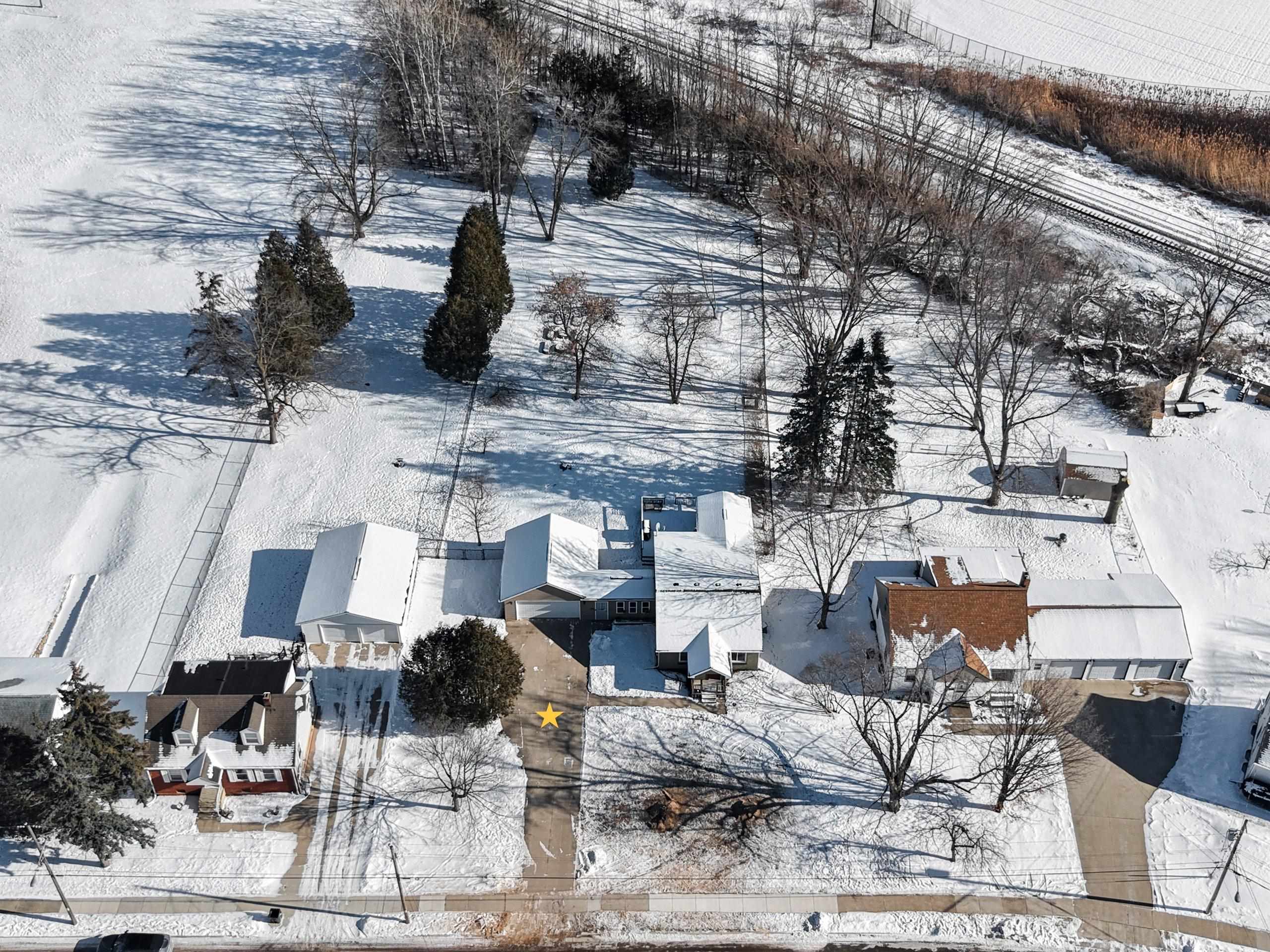 1109 South 6th Street De Pere, WI 54115 - Photo 56 of 77