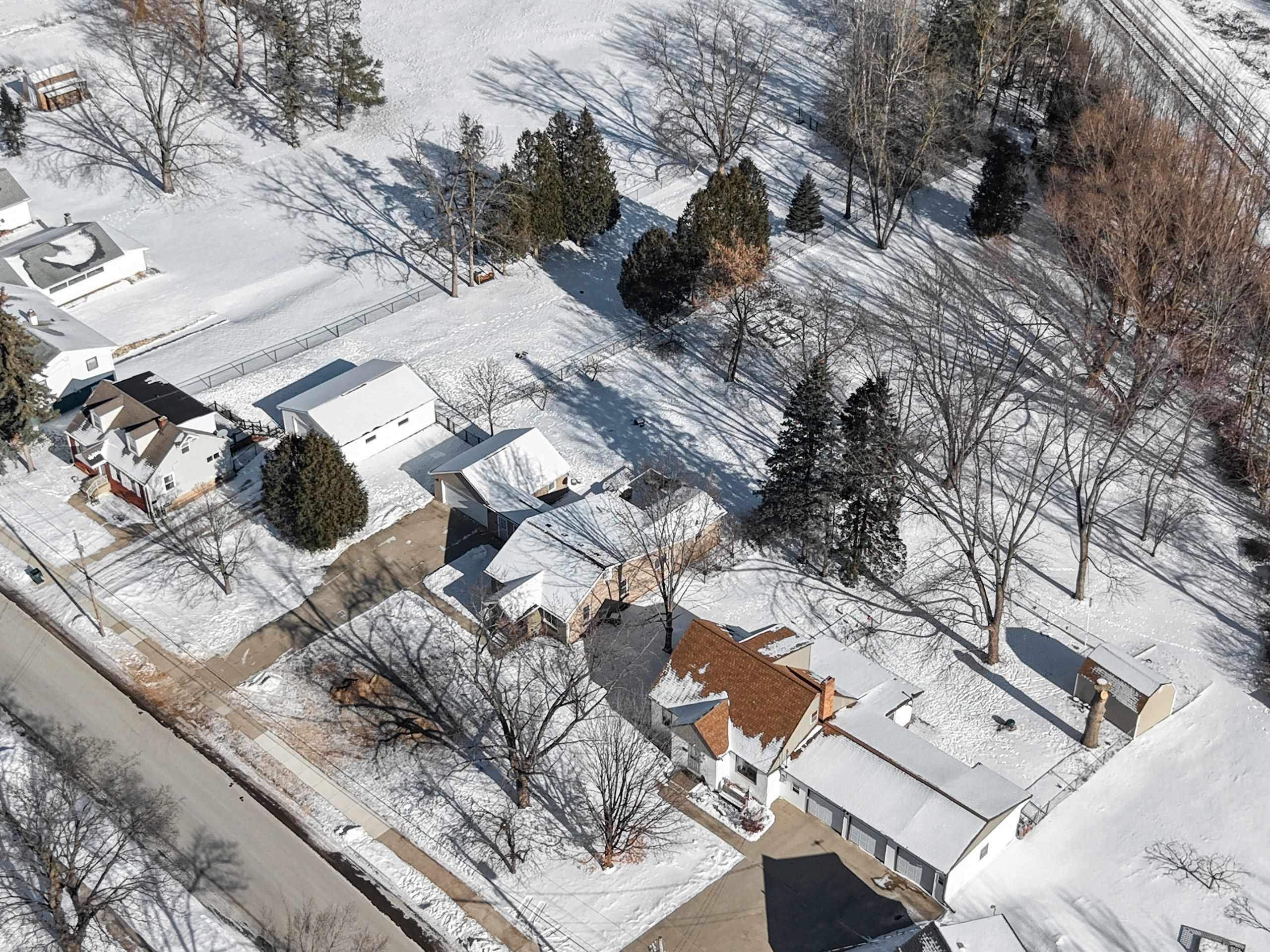 1109 South 6th Street De Pere, WI 54115 - Photo 62 of 77