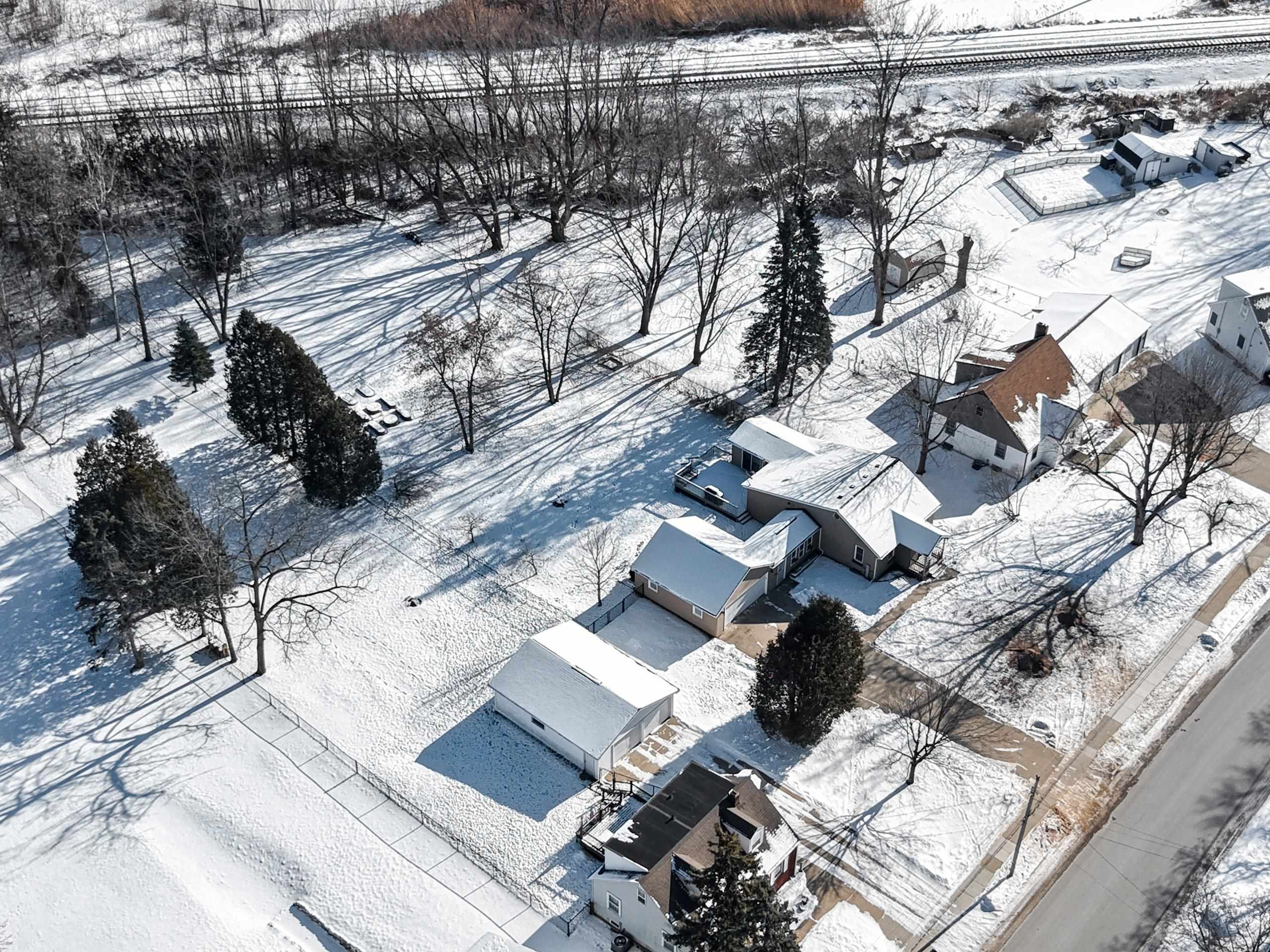 1109 South 6th Street De Pere, WI 54115 - Photo 63 of 77