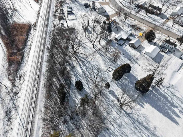 $279,900 | 1109 South 6th Street, De Pere, WI 54115