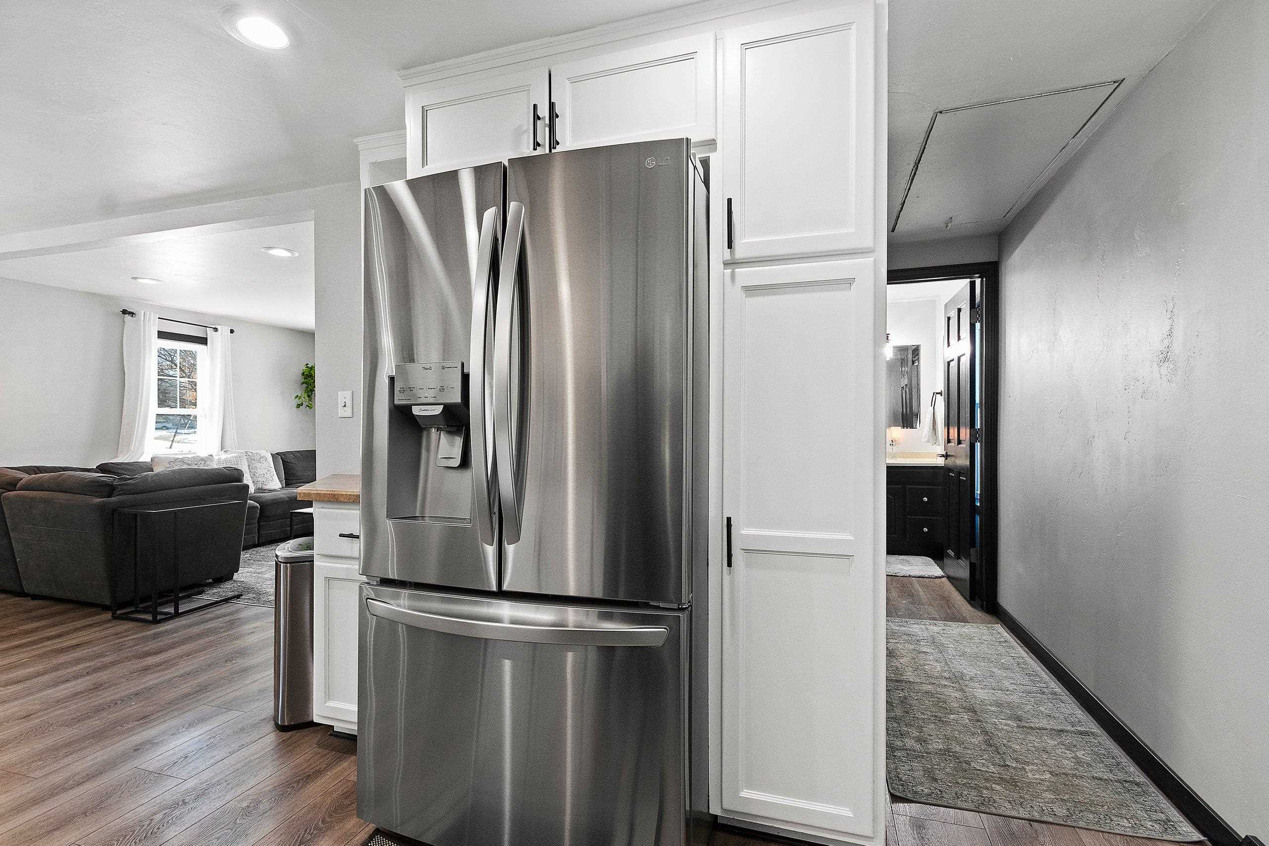 1109 South 6th Street De Pere, WI 54115 - Photo 8 of 77