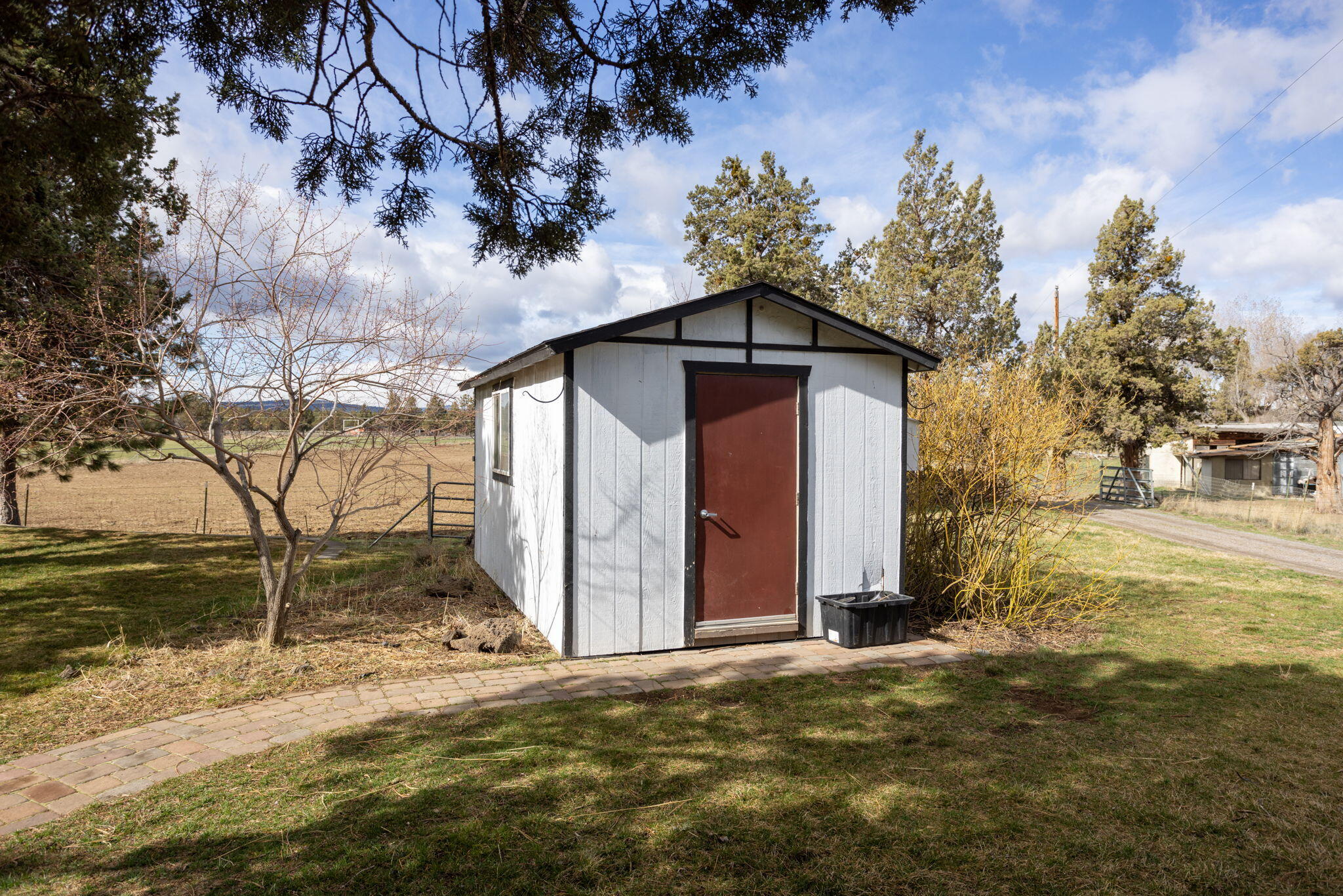 63930 Deschutes Market Road Bend, OR 97701 - Photo 41 of 48 49-web-or-mls-63930 Deschutes Market Roa