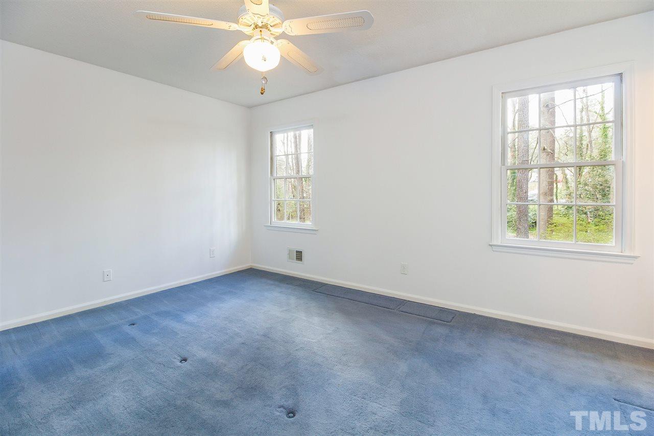 6917 Brecken Ridge Avenue Raleigh, NC 27615 - Photo 10 of 24 Gallery Image 10