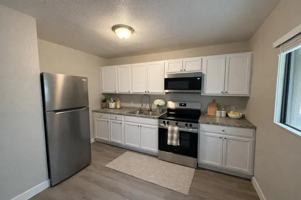 $1,000 | 1537 West Pierce Street, Unit 2, Phoenix, AZ 85007