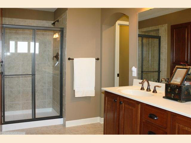 6287 Ranier Lane North Maple Grove, MN 55311 - Photo 12 of 18 Gallery Image 12