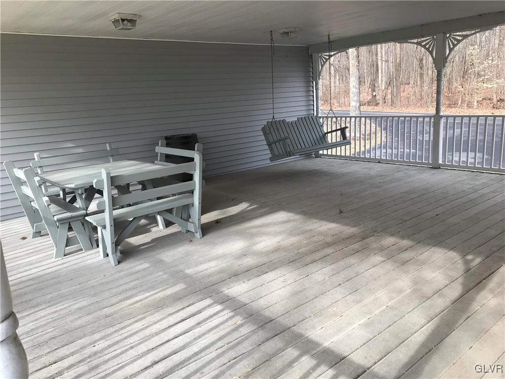 622 Getz Road Pen Argyl, PA 18072 - Photo 6 of 21 Gallery Image 6