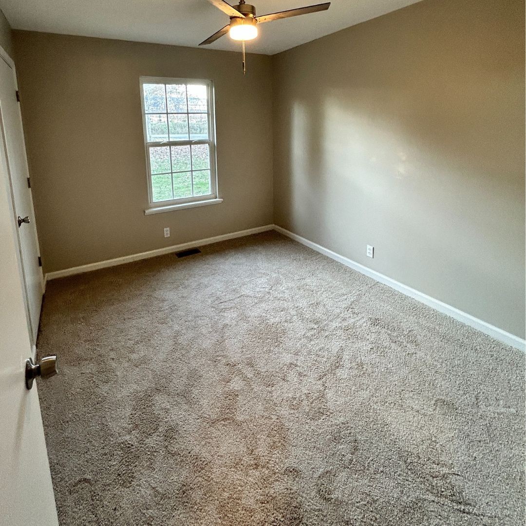 646 Butler Road Portland, TN 37148 - Photo 11 of 11 an empty room with a window