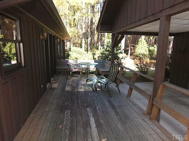 4105 Fiesta Road Durham, NC 27703 - Photo 7 of 25