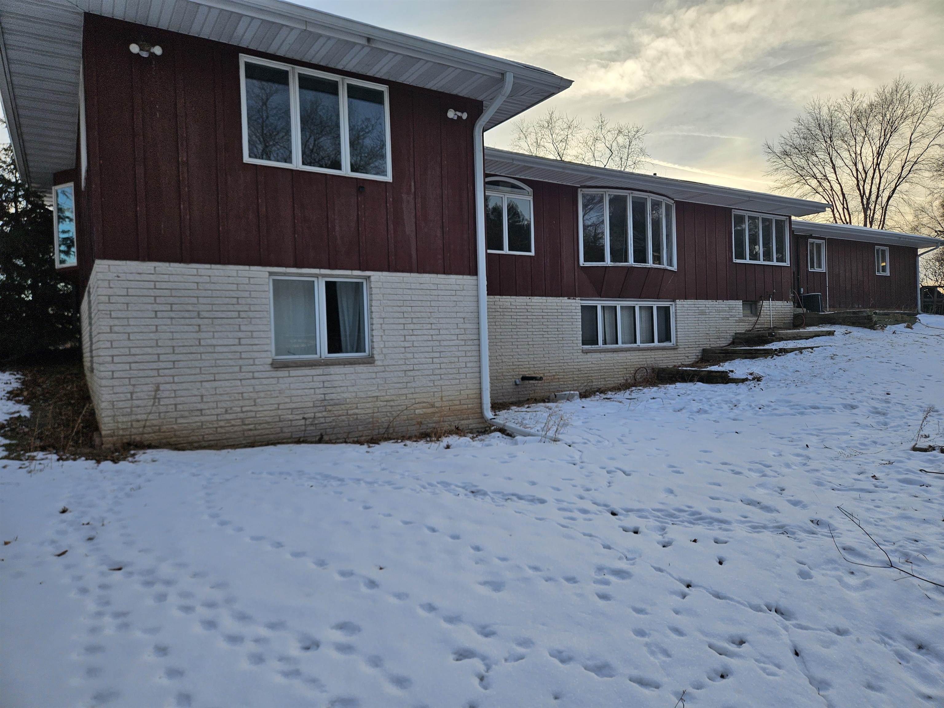 N5926 Walker Road New Lisbon, WI 53950 - Photo 4 of 45