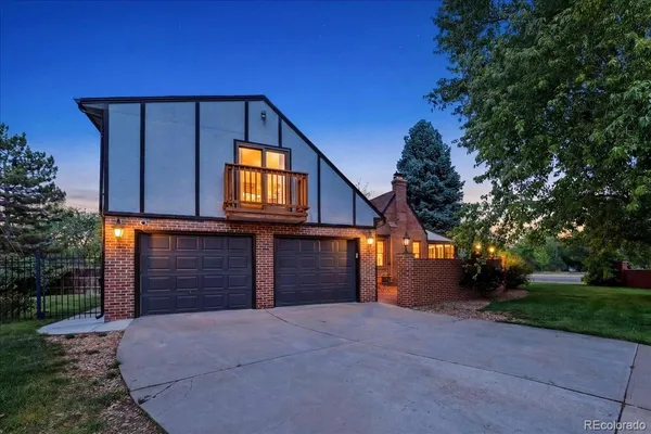 $850,000 | 301 South Poplar Street, Denver, CO 80224