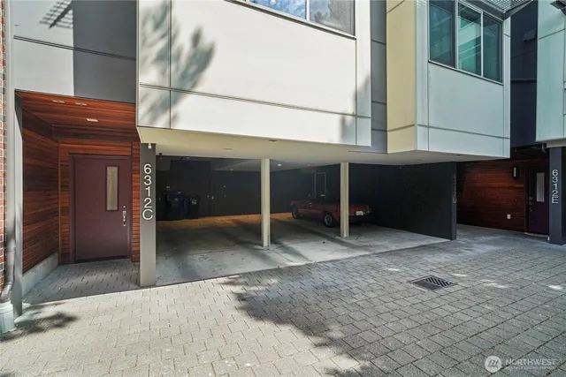 $700,000 | 6312 32nd Avenue Northwest, Unit C, Seattle, WA 98107