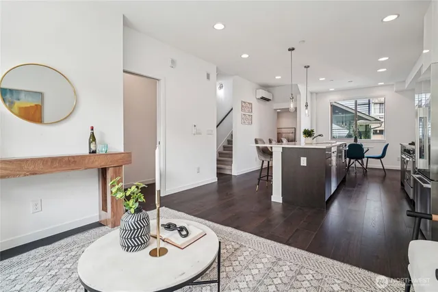 $700,000 | 6312 32nd Avenue Northwest, Unit C, Seattle, WA 98107