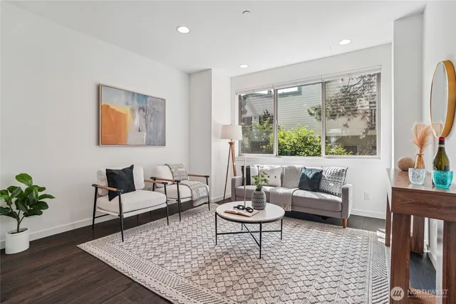 $700,000 | 6312 32nd Avenue Northwest, Unit C, Seattle, WA 98107