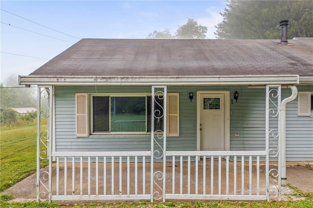 844 Lynn Portal Road Washington, PA 15301 - Photo 2 of 20 Gallery Image 2
