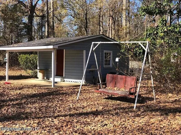 $99,000 | 9351 Castalian Springs Road, Durant, MS 39063