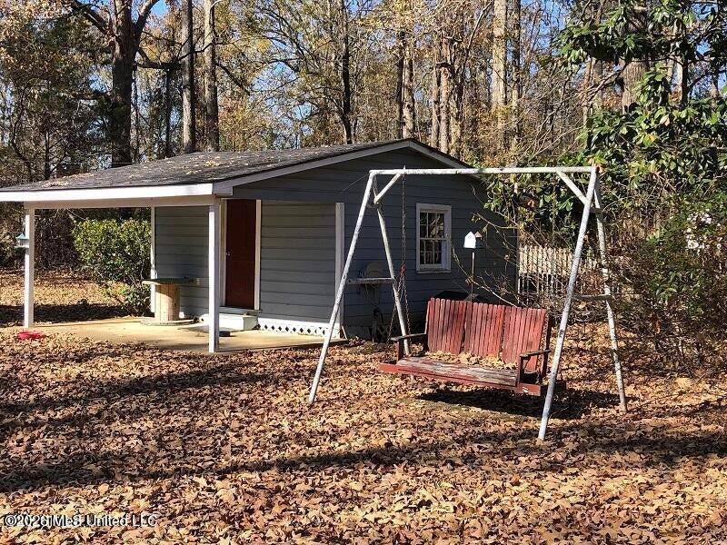 9351 Castalian Springs Road Durant, MS 39063 - Photo 5 of 36 20231218222823055236000000-o