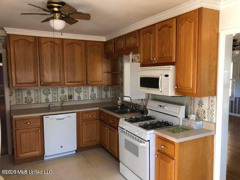 9351 Castalian Springs Road Durant, MS 39063 - Photo 10 of 36 20231218222833880730000000-o