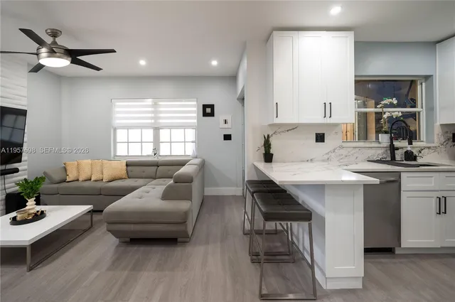 $550,000 | 15863 Southwest 71st Street, Miami, FL 33193