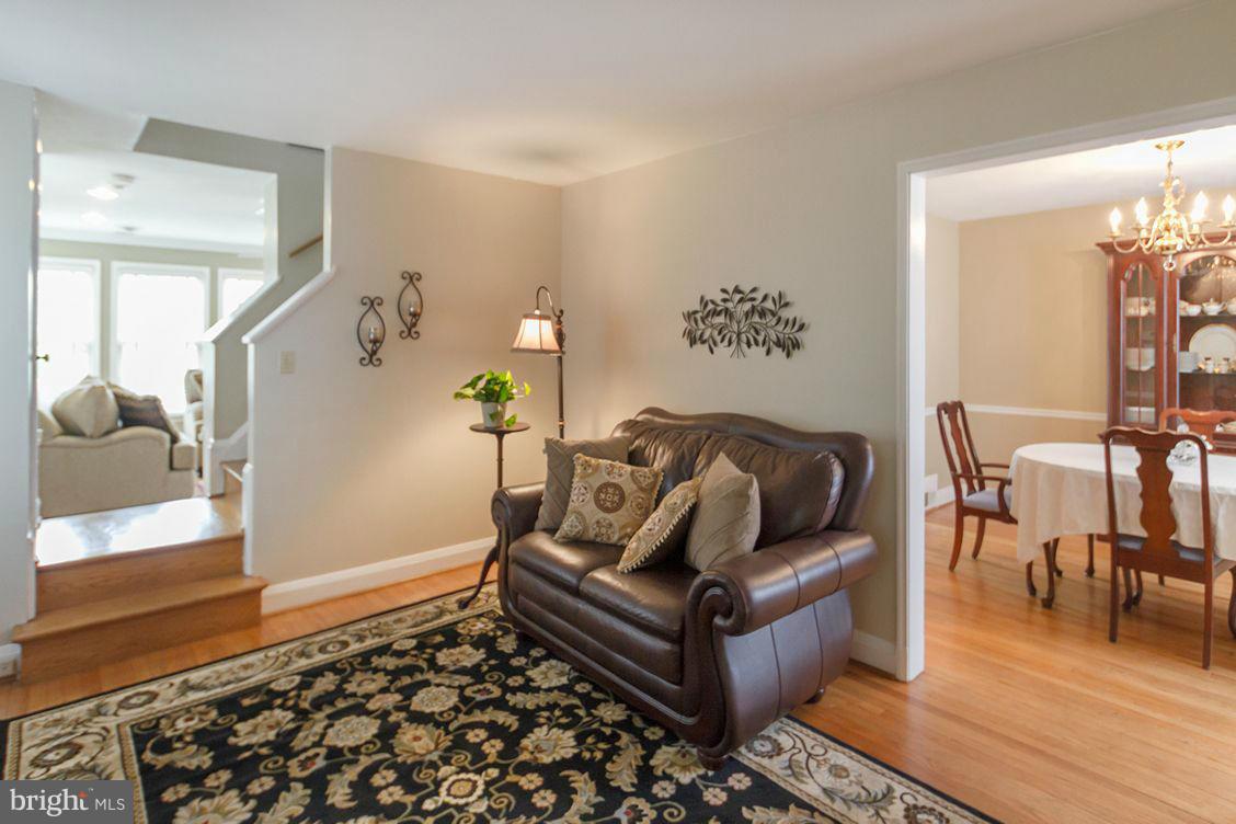 814 Olmstead Road Baltimore, MD 21208 - Photo 3 of 30 Living Rm open to dining rm