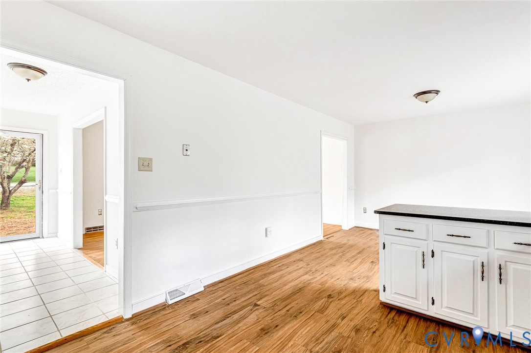 9107 Mossy Brook Road Mechanicsville, VA 23116 - Photo 5 of 30