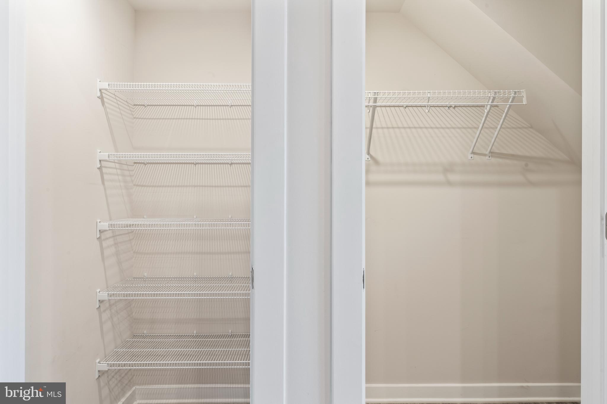 20320 Newfoundland Square Ashburn, VA 20147 - Photo 16 of 53 Pantry