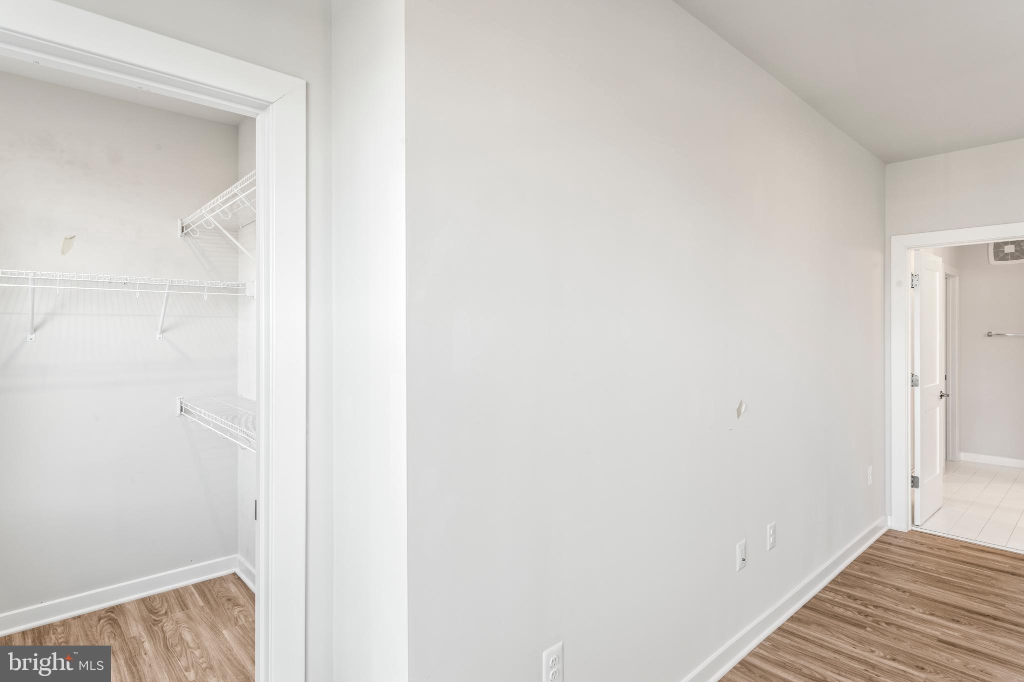 20320 Newfoundland Square Ashburn, VA 20147 - Photo 27 of 53 Master bedroom