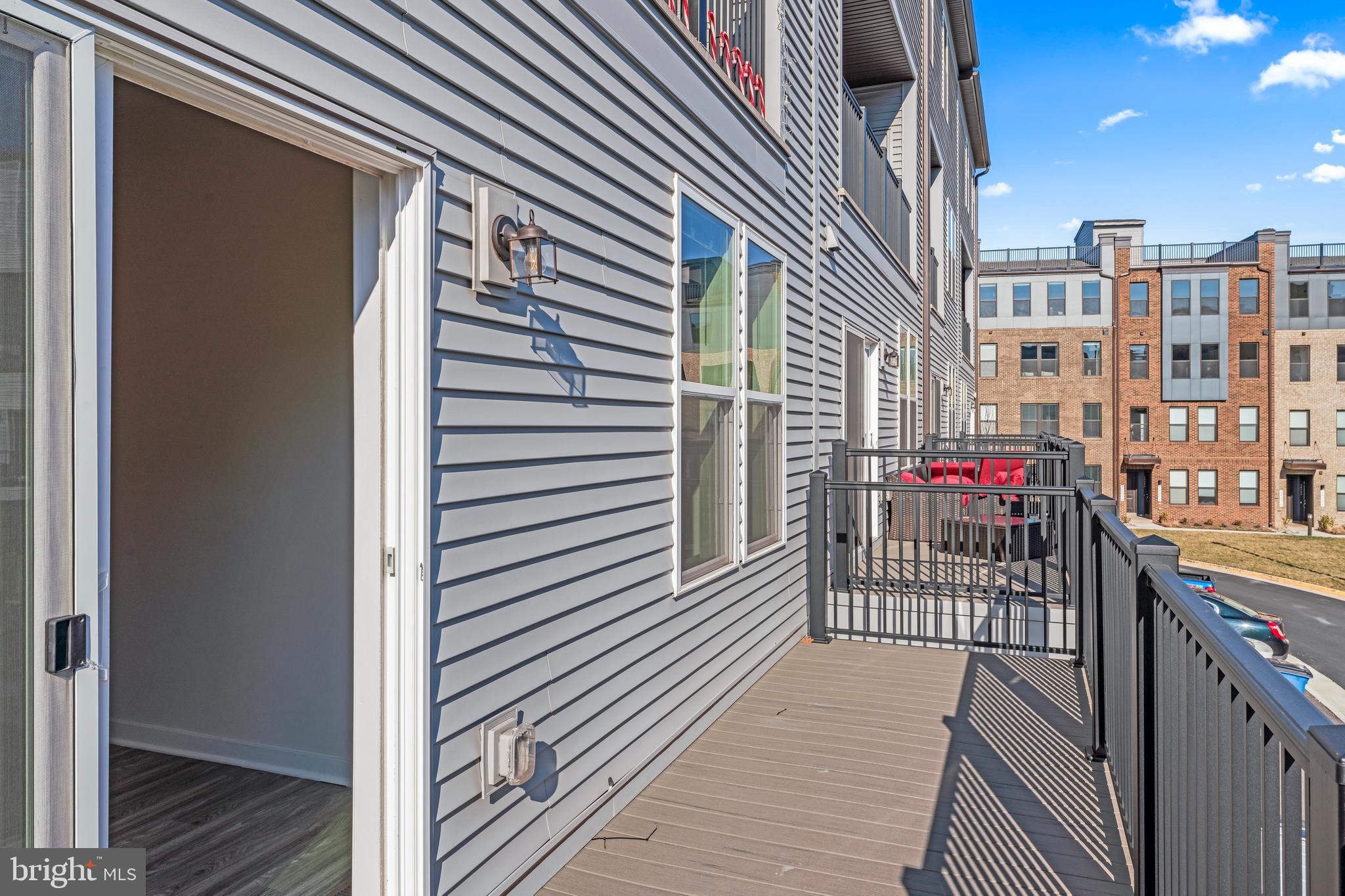 20320 Newfoundland Square Ashburn, VA 20147 - Photo 44 of 53 Balcony