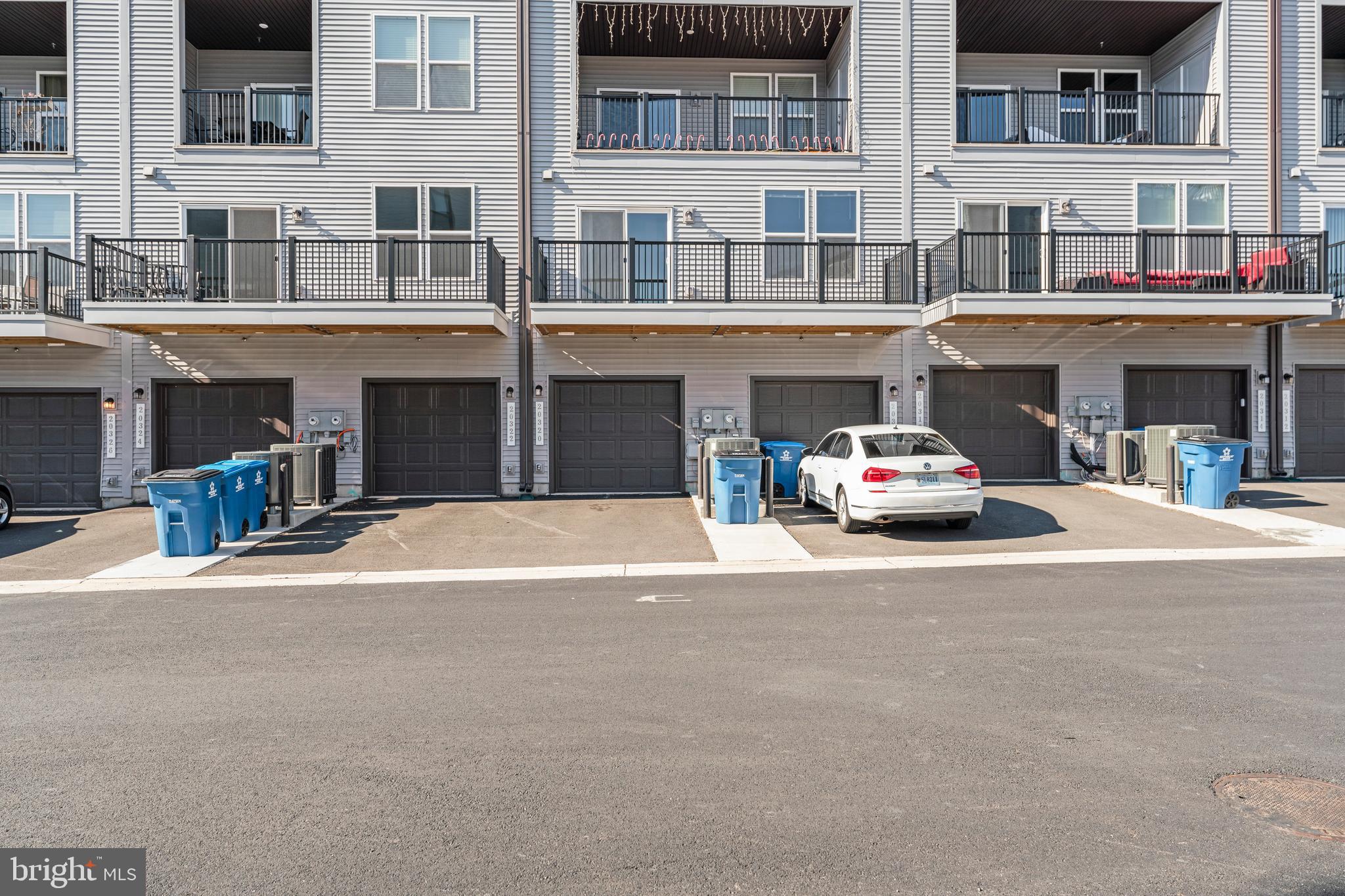 20320 Newfoundland Square Ashburn, VA 20147 - Photo 53 of 53 Rear