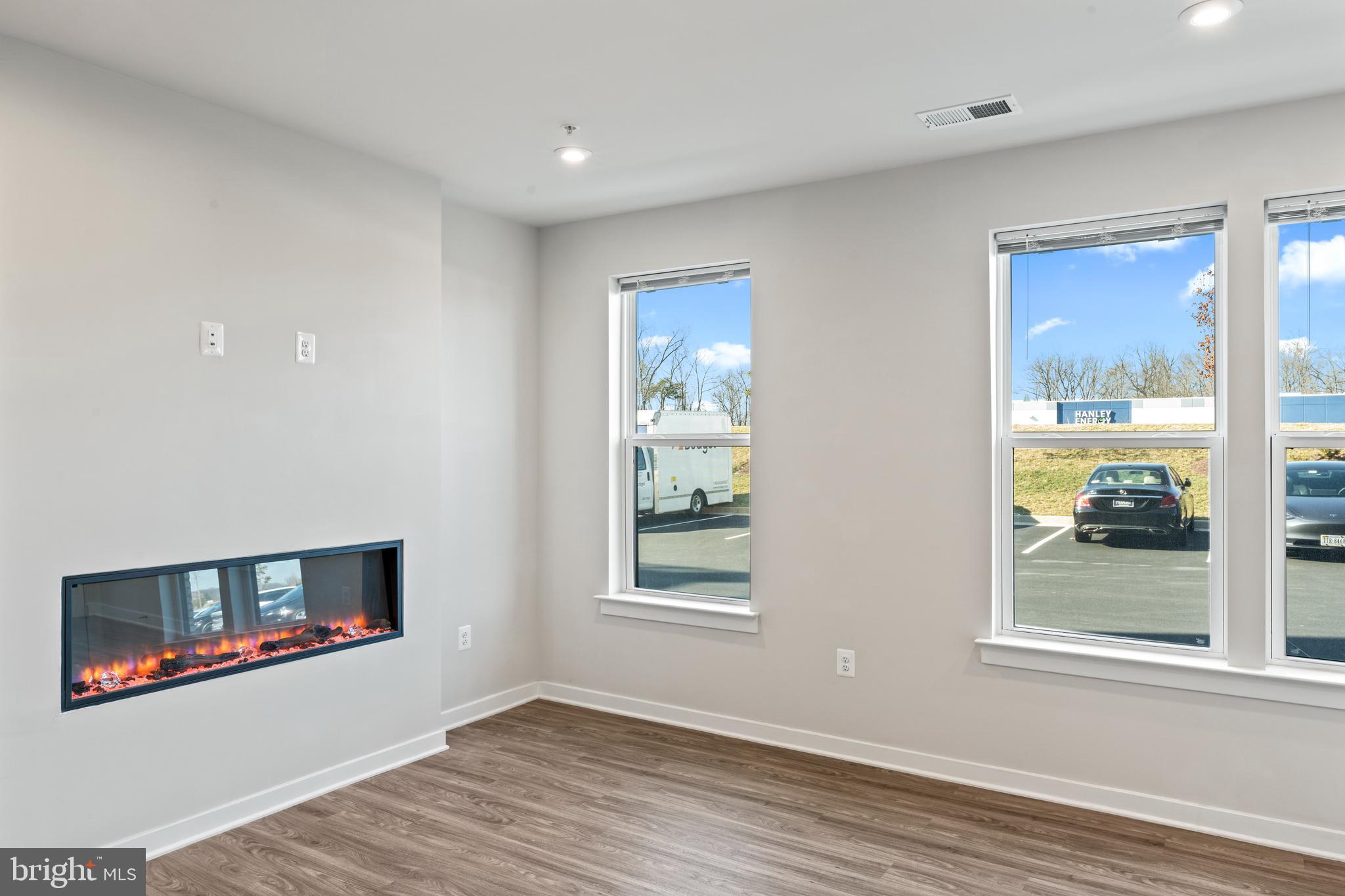 20320 Newfoundland Square Ashburn, VA 20147 - Photo 9 of 53 Open living/dining/kitchen