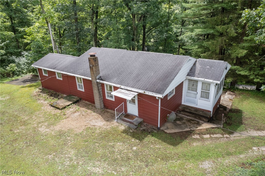 2349 Bramble Road Southwest Carrollton, OH 44615 - Photo 15 of 27 Drone shots of the back