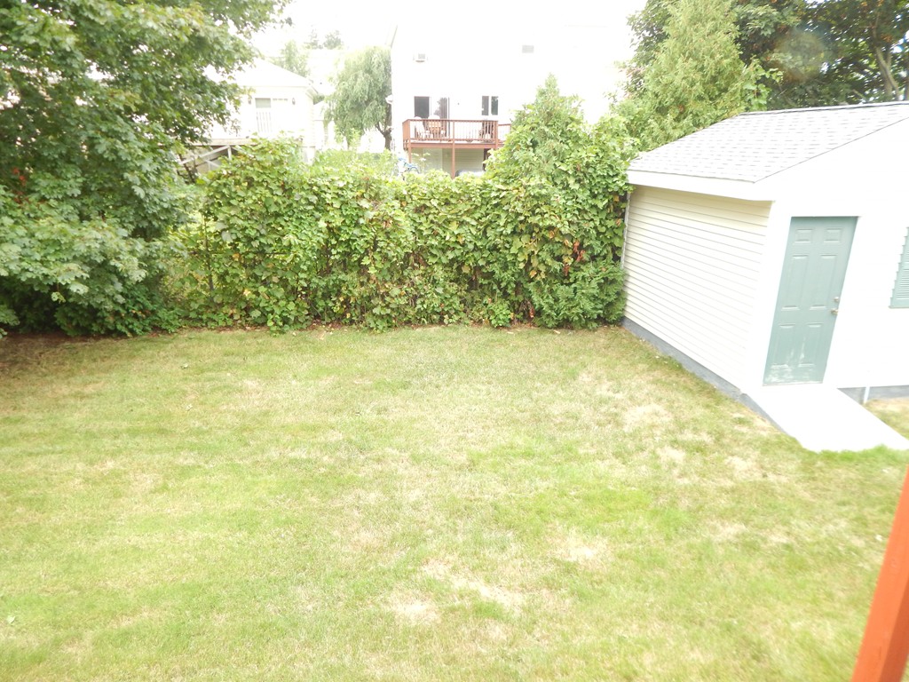 207 Boyden Street Fall River, MA 02721 - Photo 23 of 24