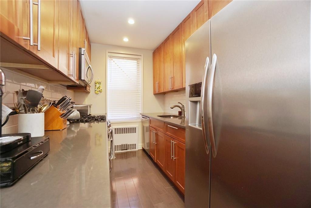 9801 Shore Road, Unit 5N Brooklyn, NY 11209 - Photo 18 of 26 Gallery Image 18